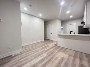 33 Somerset Ave in Hamilton, ON - Building Photo - Building Photo