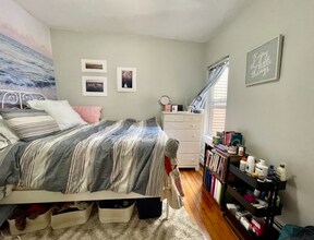 174 Putnam Ave, Unit 2 in Cambridge, MA - Building Photo - Building Photo