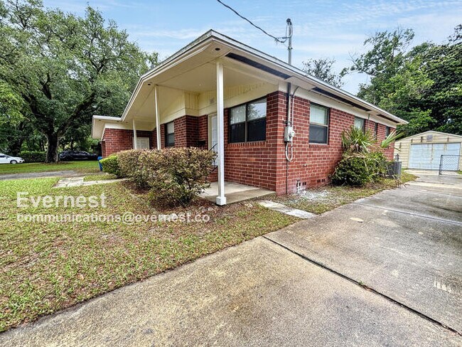 1851 Ector Rd in Jacksonville, FL - Building Photo - Building Photo