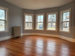 5 Lothrop St in Plymouth, MA - Building Photo - Building Photo