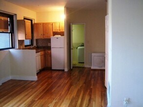 489 Commonwealth Ave in Boston, MA - Building Photo - Building Photo