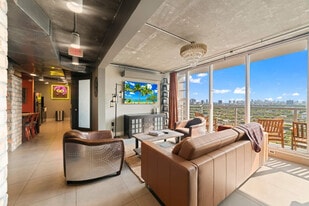 1720 Harrison St, Unit SI ID1523019P in Hollywood, FL - Building Photo
