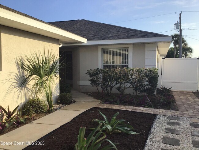 281 Ocean View Ln in Melbourne, FL - Building Photo - Building Photo