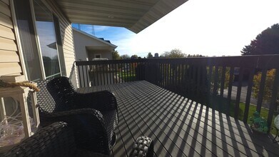 1069 E Turnpike Ave in Bismarck, ND - Building Photo - Building Photo