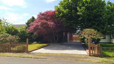 1409 W Second St in Aberdeen, WA - Building Photo - Building Photo