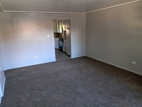 1741 Clinton St in Aurora, CO - Building Photo - Building Photo