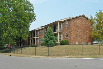 604 S 10th St in Nashville, TN - Building Photo - Building Photo