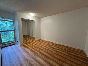 860 W Moorhead Cir in Boulder, CO - Building Photo - Building Photo