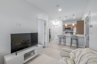 Franklin West in Cleveland, OH - Foto de edificio - Interior Photo