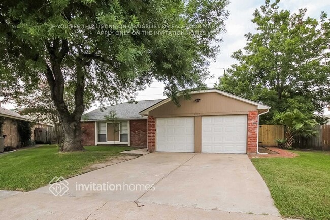 2307 Pepperweed Dr in Houston, TX - Building Photo - Building Photo