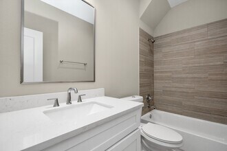 5507 Beall St in Houston, TX - Building Photo - Building Photo