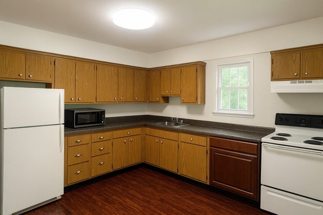 23 Doxbury Ln in Suffern, NY - Building Photo - Building Photo