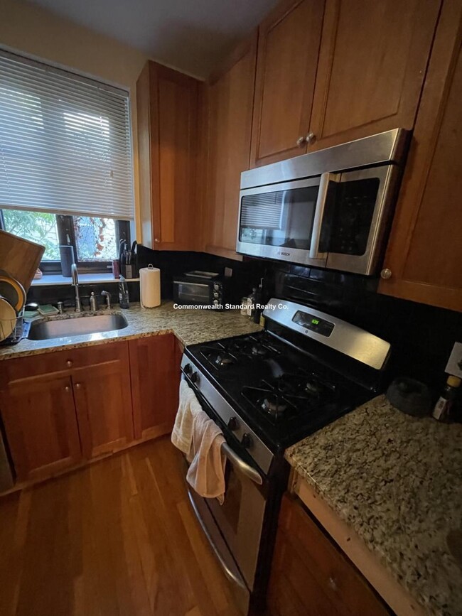 65 Strathmore Rd in Boston, MA - Building Photo - Building Photo