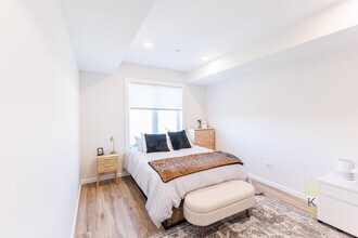 458 Washington St, Unit 305 in Boston, MA - Building Photo - Building Photo