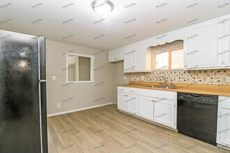 2253 Maxville Ln in Arnold, MO - Building Photo - Building Photo