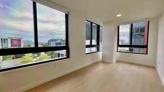 175 NW 22nd St, Unit A2 Apartamentos