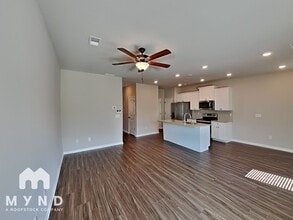 120 Skipjack Ct in Covington, GA - Building Photo - Building Photo