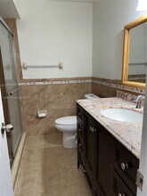 5912 SW 133rd Ct in Miami, FL - Foto de edificio - Building Photo
