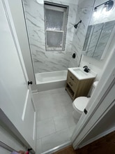 5926 S Elizabeth St in Chicago, IL - Building Photo - Building Photo