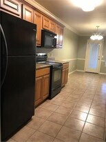 826 Oakwood Ct in Centerton, AR - Building Photo