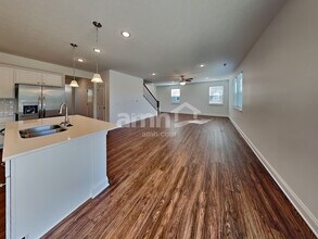 8434 Northpoint Dr in Sunbury, OH - Building Photo - Building Photo