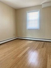 Stonehenge Apartments - Londonderry in Londonderry, NH - Building Photo - Building Photo