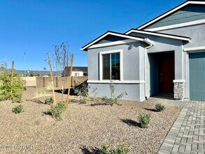 7701 E Fieldstone Dr in Prescott Valley, AZ - Building Photo - Building Photo