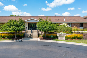 The Meadows Apartments in Waukesha, WI - Building Photo - Building Photo