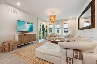 4638 Arboretum Cir in Naples, FL - Building Photo - Building Photo