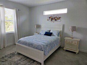 20683 Hazelnut Ct in Lehigh Acres, FL - Building Photo - Building Photo