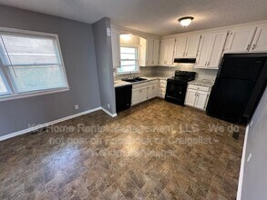 10210 Fremont Ave in Kansas City, MO - Building Photo - Building Photo