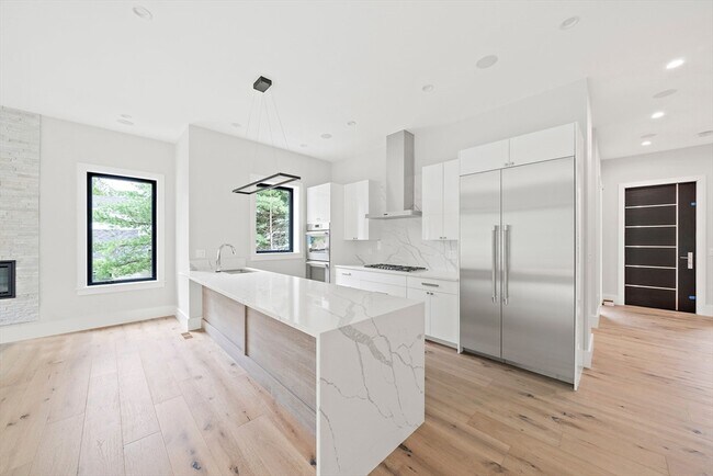 property at 94 Thurston Rd