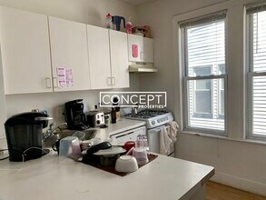 530 Cambridge St, Unit 3 in Boston, MA - Building Photo - Building Photo