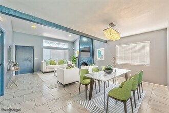 7216 Archcrest Ave in Las Vegas, NV - Building Photo - Building Photo