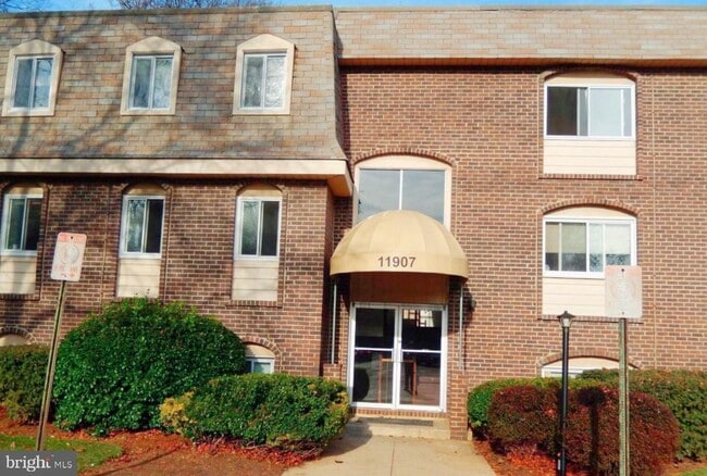 property at 11907 Tarragon Rd