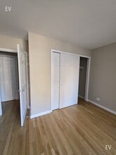 310 Greenwich St in New York, NY - Building Photo - Building Photo