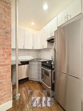 410 Eastern Pkwy in Brooklyn, NY - Building Photo - Building Photo