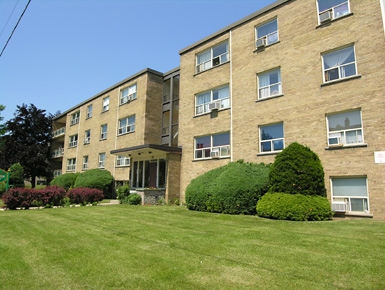 Cap Ross in Toronto, ON - Building Photo - Building Photo