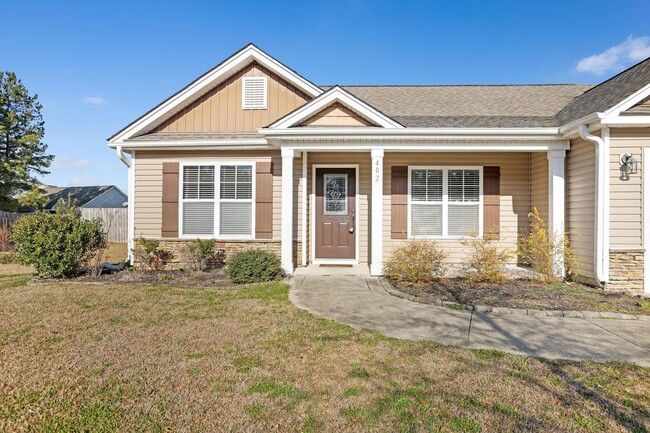 402 Skye Ct in Jacksonville, NC - Building Photo - Building Photo