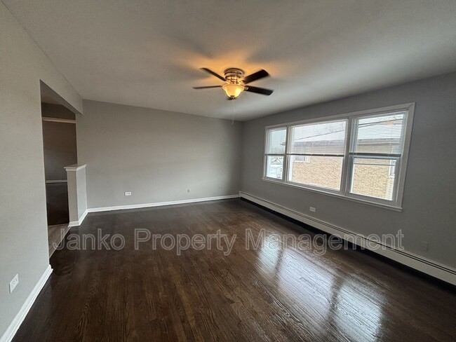 2067 135th Pl in Blue Island, IL - Building Photo - Building Photo