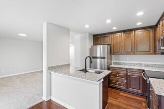 Heron View Apartment Homes in Kenmore, WA - Foto de edificio - Interior Photo