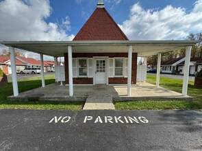 5319 S Dixie Hwy in Cridersville, OH - Building Photo - Building Photo