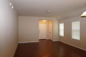 18719 Dennington Dr in Katy, TX - Building Photo - Building Photo