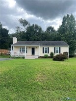 9055 Castle Point Rd in Glen Allen, VA - Building Photo