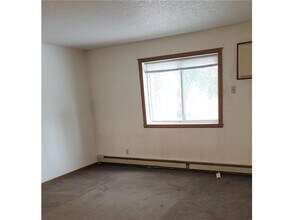 1330 18th St in Cloquet, MN - Building Photo - Building Photo