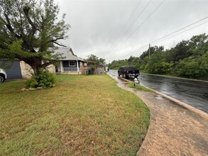 4507 Dorsett Oaks Cir in Austin, TX - Building Photo - Building Photo