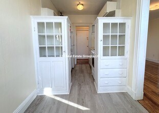 28 Quint Ave in Boston, MA - Building Photo - Building Photo