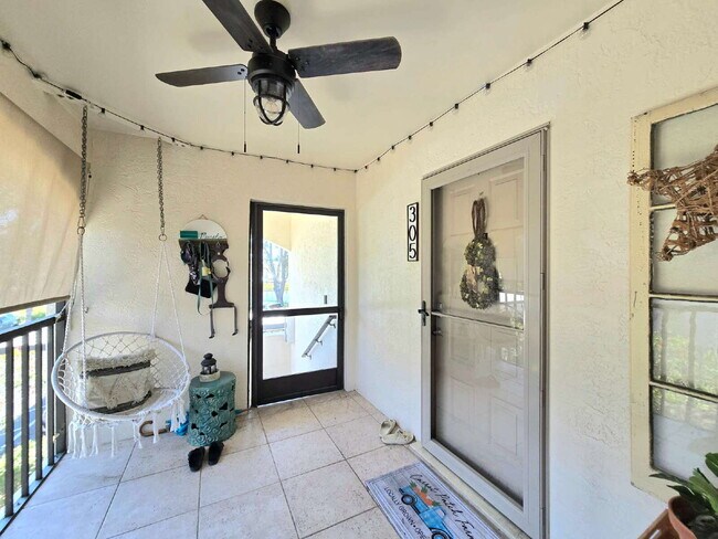 13275 Whitehaven Ln in Ft. Myers, FL - Building Photo - Building Photo