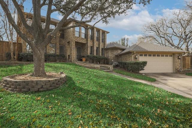 4 Whittier Ct in Highland Village, TX - Building Photo