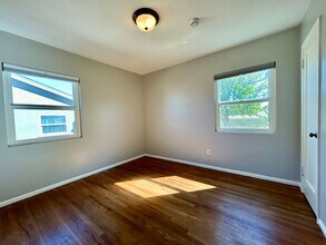 3965 Vista Grande Dr in San Diego, CA - Building Photo - Building Photo